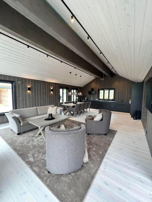 Ny Eksklusiv Hytte I Vradal Med Perfekt Beliggenhet- Alpin Og Ski Buitenkant foto